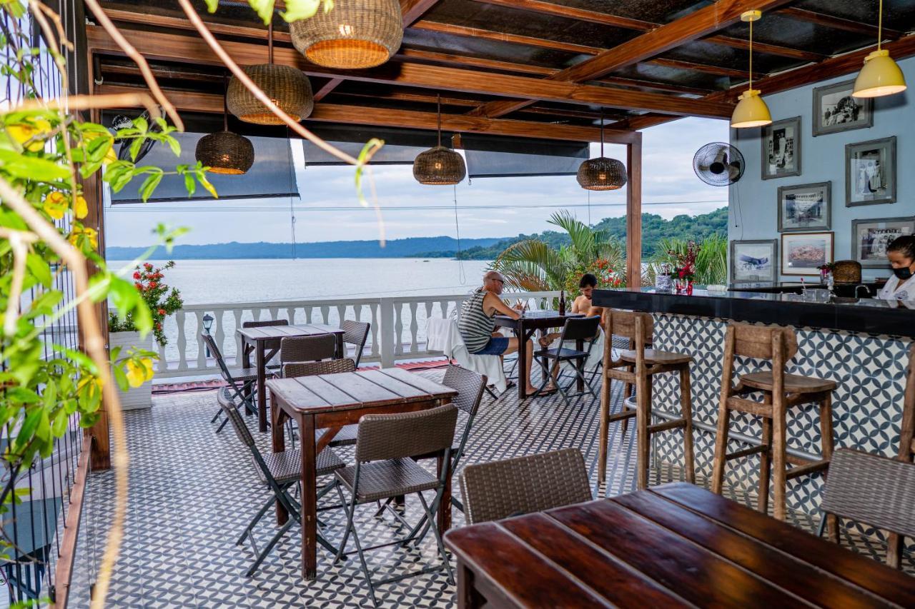 Hotel Casona De La Isla Flores Exterior photo
