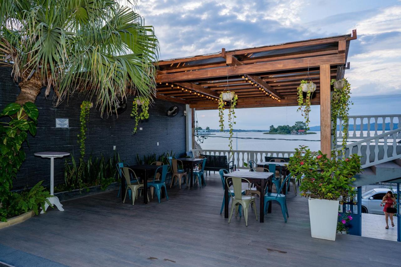 Hotel Casona De La Isla Flores Exterior photo