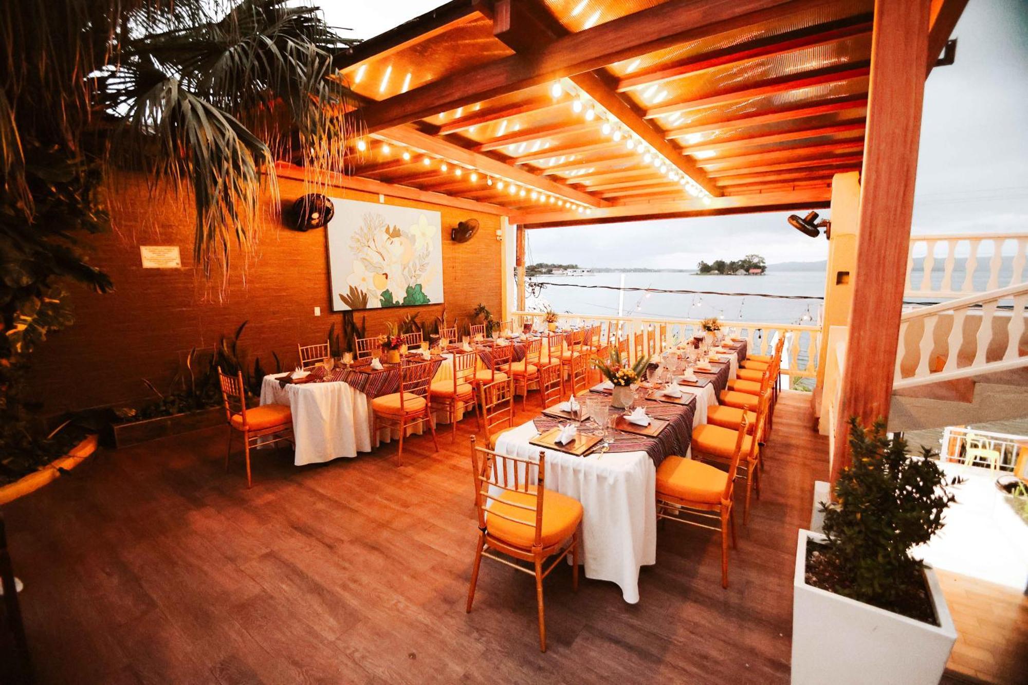 Hotel Casona De La Isla Flores Exterior photo